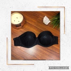 ✨BLACK TRIBAL STRAPLESS PADDED BIKINI TOP ✨